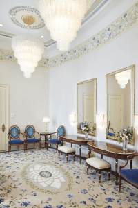 08. rome_temple_brides_room